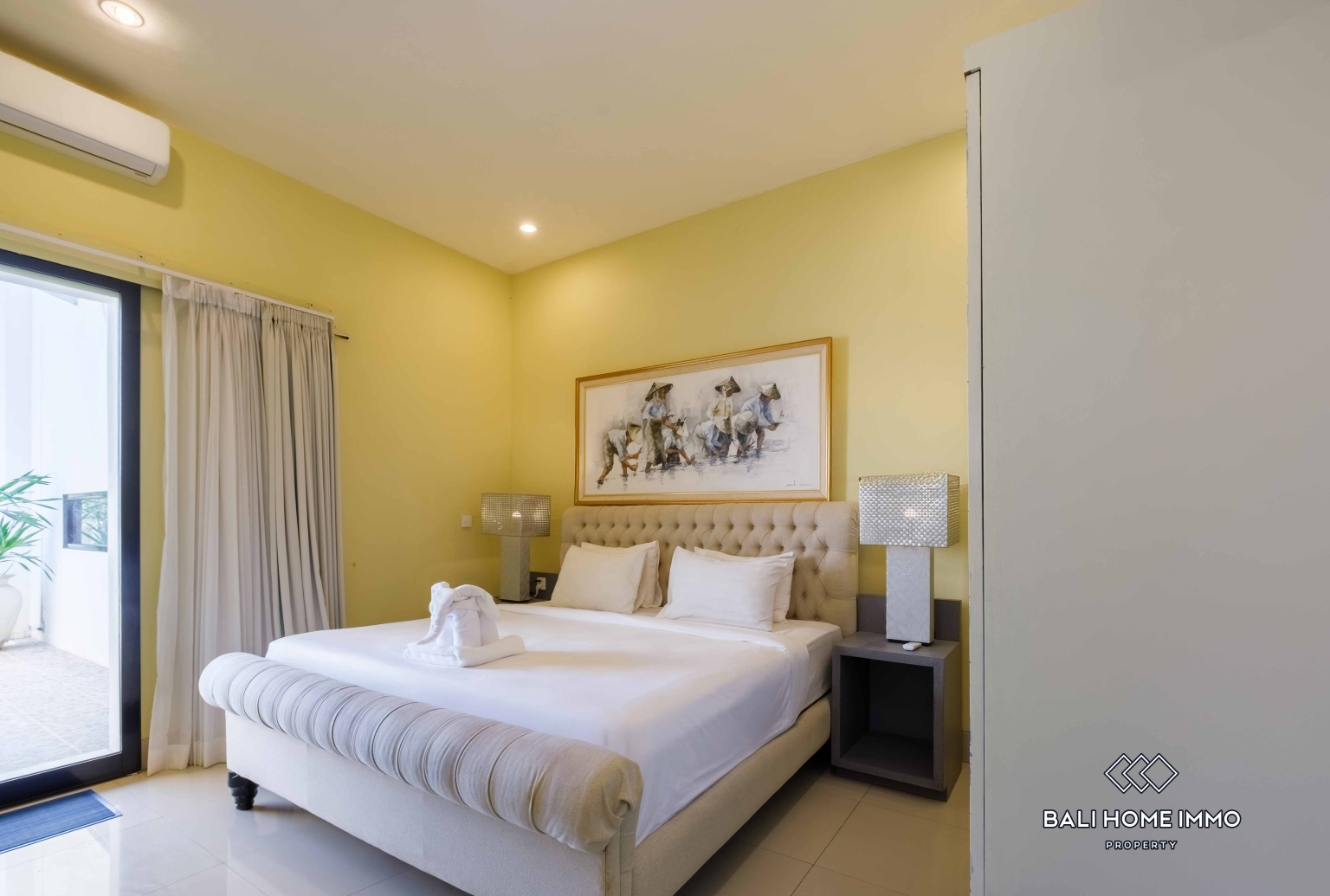 Apartemen 1 Kamar Tidur dengan Pemandangan Kolam Renang Disewakan Tahunan di Seminyak yang Damai view 12