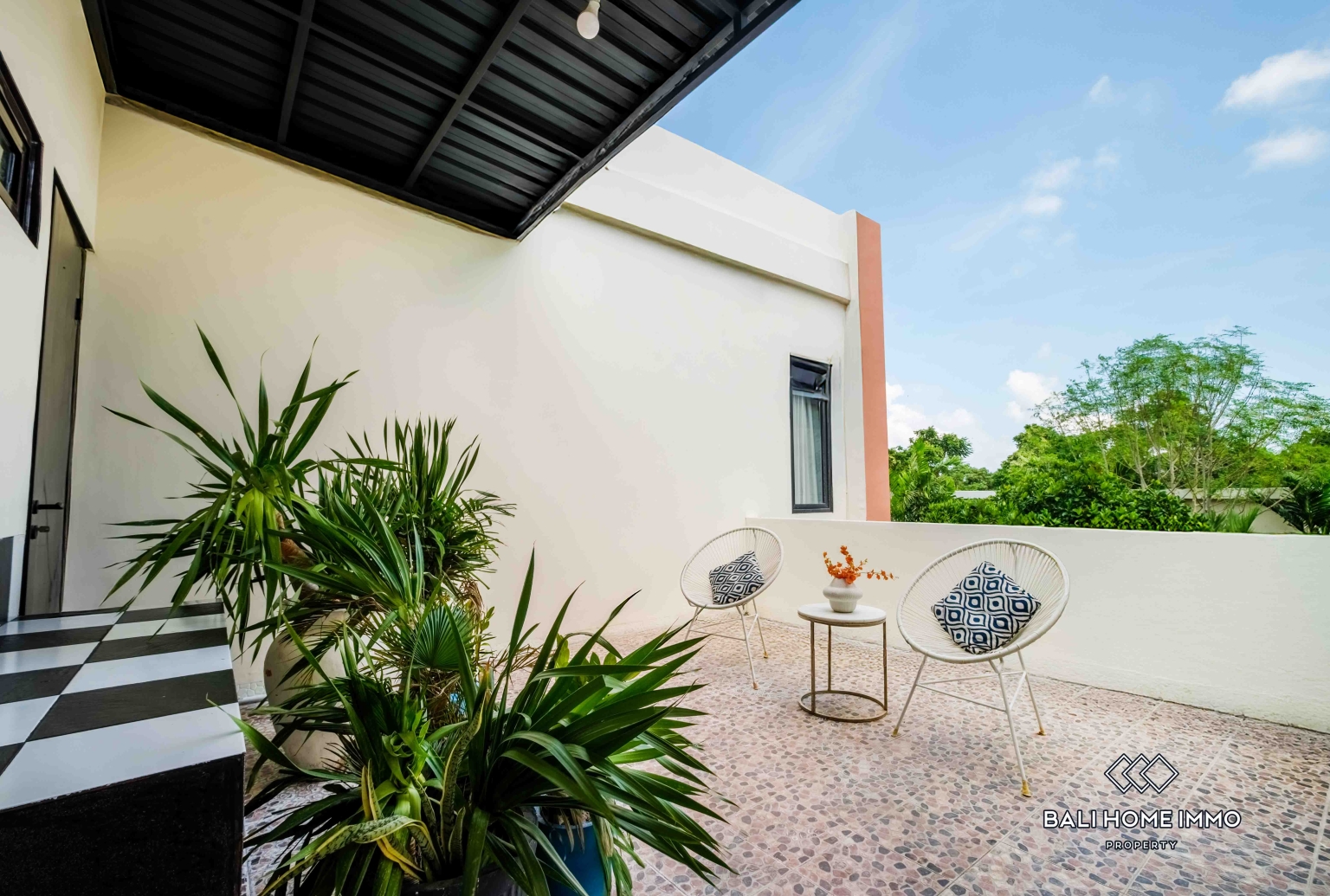 Apartemen 1 Kamar Tidur dengan Pemandangan Kolam Renang Disewakan Tahunan di Seminyak yang Damai view 19