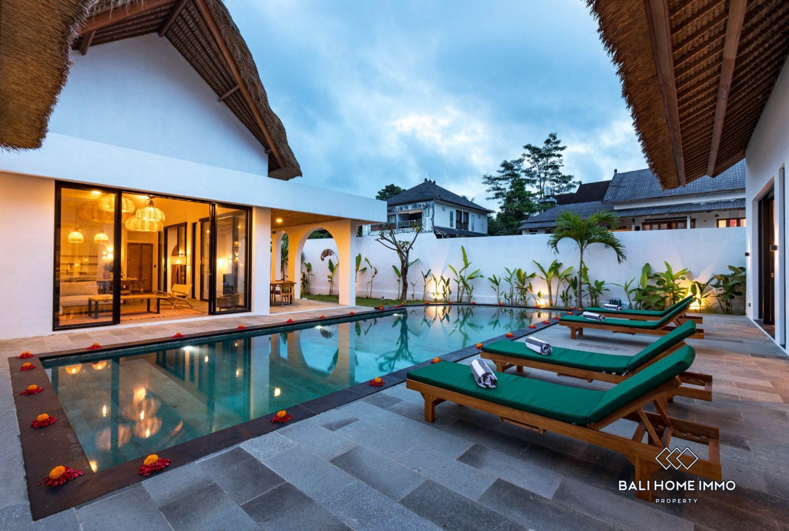 Prestigious 3-Bedroom Modern Tropical Villa For Sale in Pejeng Kawan view 15