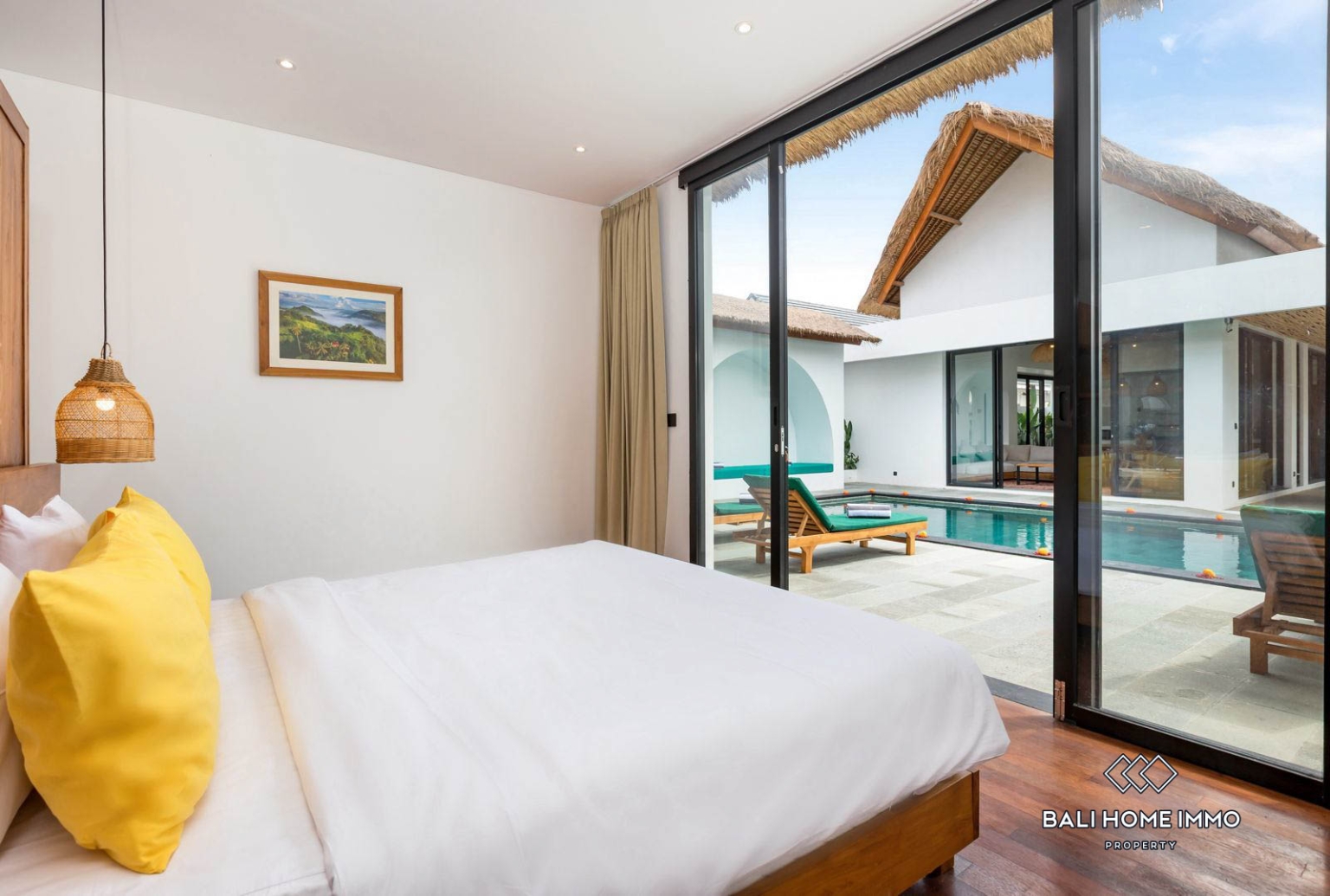 Prestigious 3-Bedroom Modern Tropical Villa For Sale in Pejeng Kawan view 7