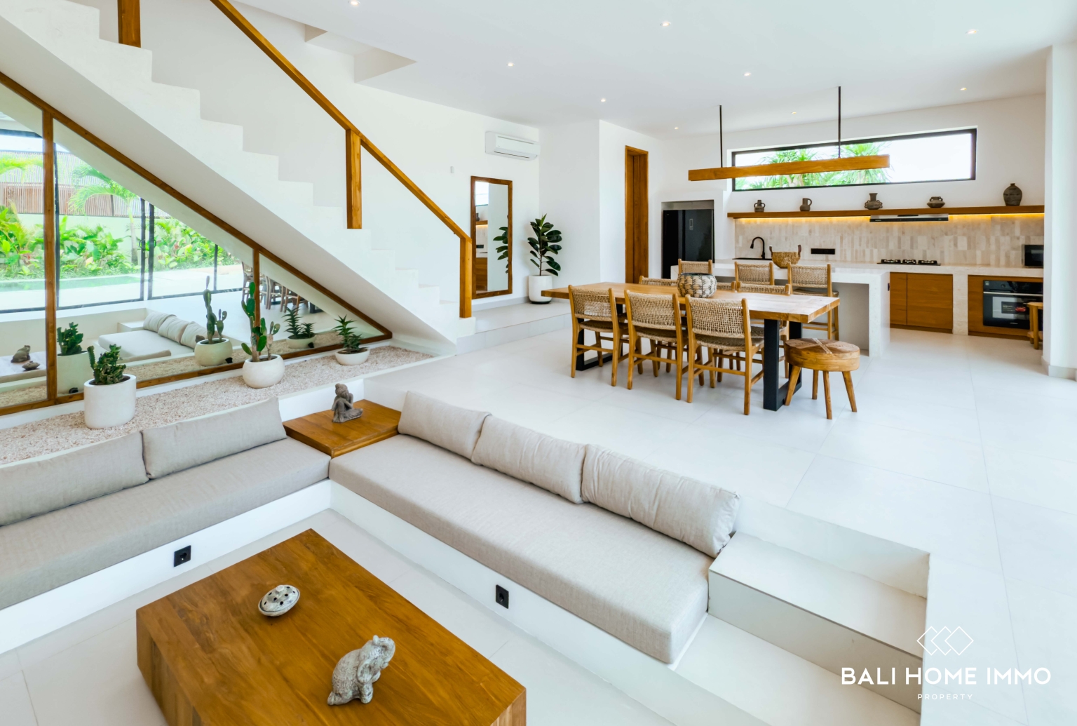 VILLA MEWAH BARU DENGAN 3 KAMAR TIDUR DAN PEMANDANGAN LAUT UNTUK DIJUAL DI NYANG NYANG view 6