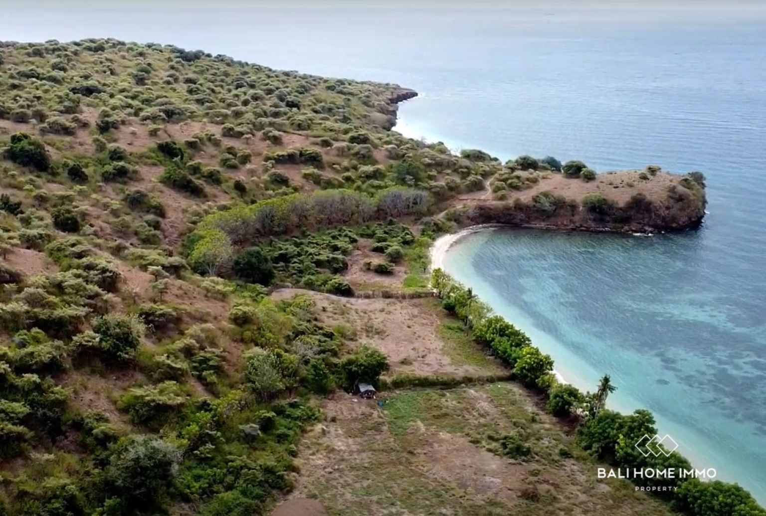 Prime 10-Hectare Beachfront Development Land in Sumbawa view 5