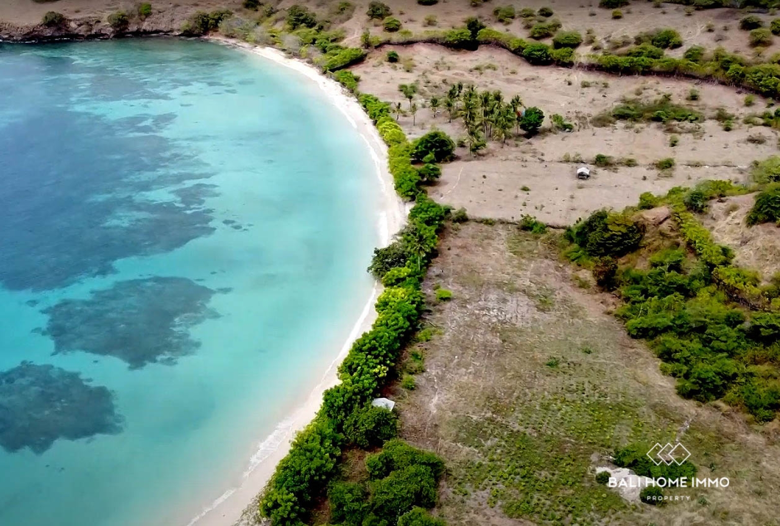 Prime 10-Hectare Beachfront Development Land in Sumbawa view 3
