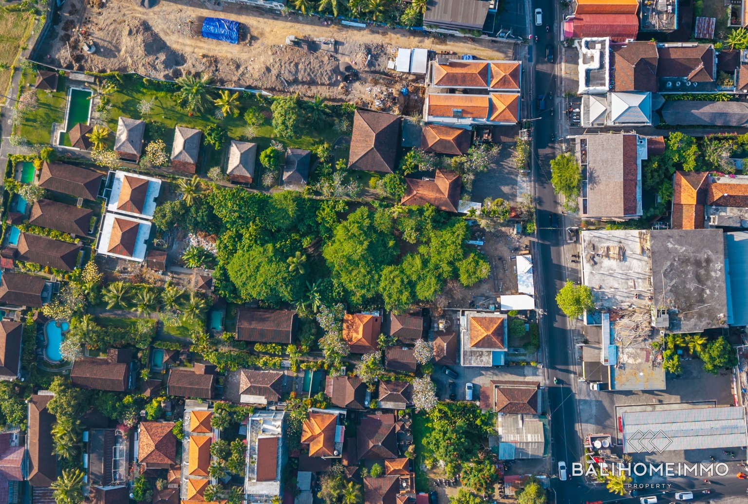 Prime 2020 m² Pink Zone Land Available for Sale in Central Ubud view 3