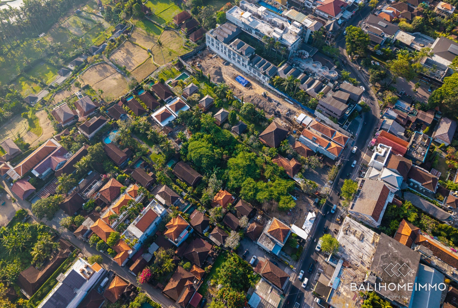 Prime 2020 m² Pink Zone Land Available for Sale in Central Ubud view 5