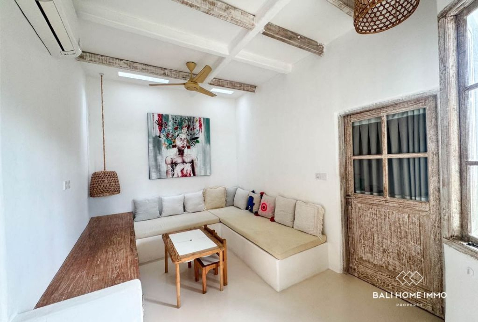 Private 4 Bedroom Tropical Retreat For Rent in Umalas view 6