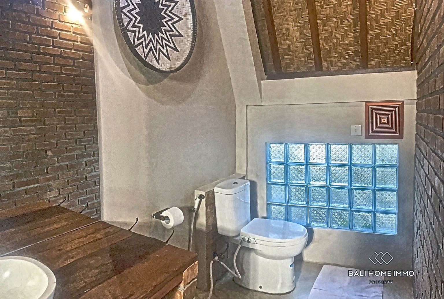 Quiet Place 1 Bedroom Villa for Yearly Rental in Bali Canggu Berawa view 7