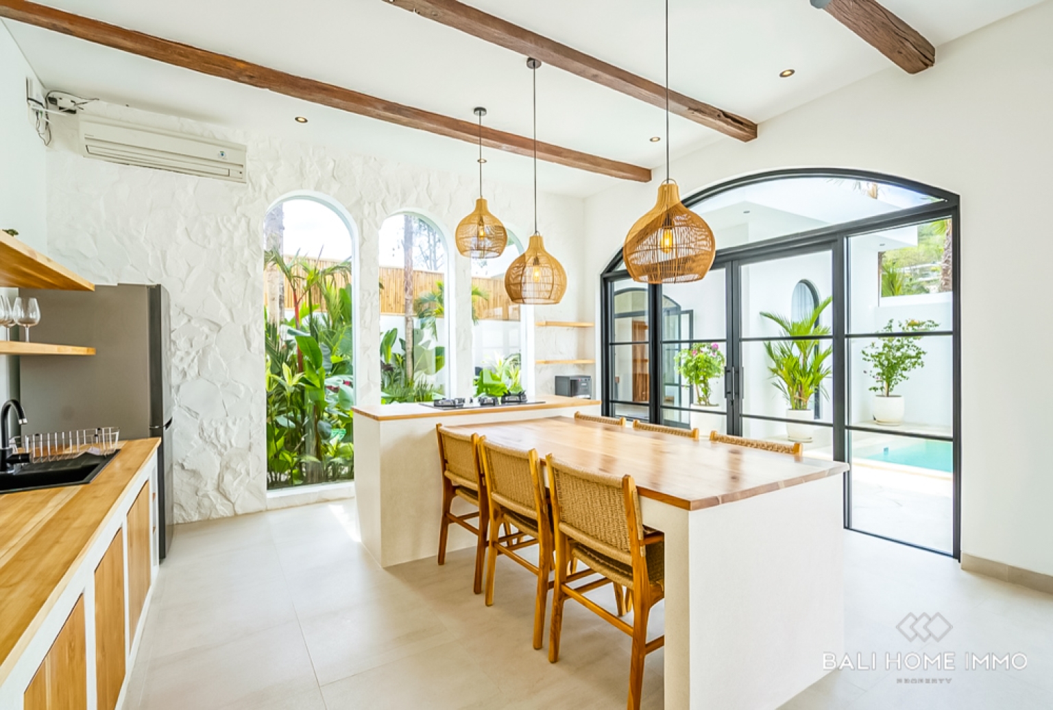 Villa raffinée de 2 chambres à vendre en bail emphytéotique à Bingin view 7