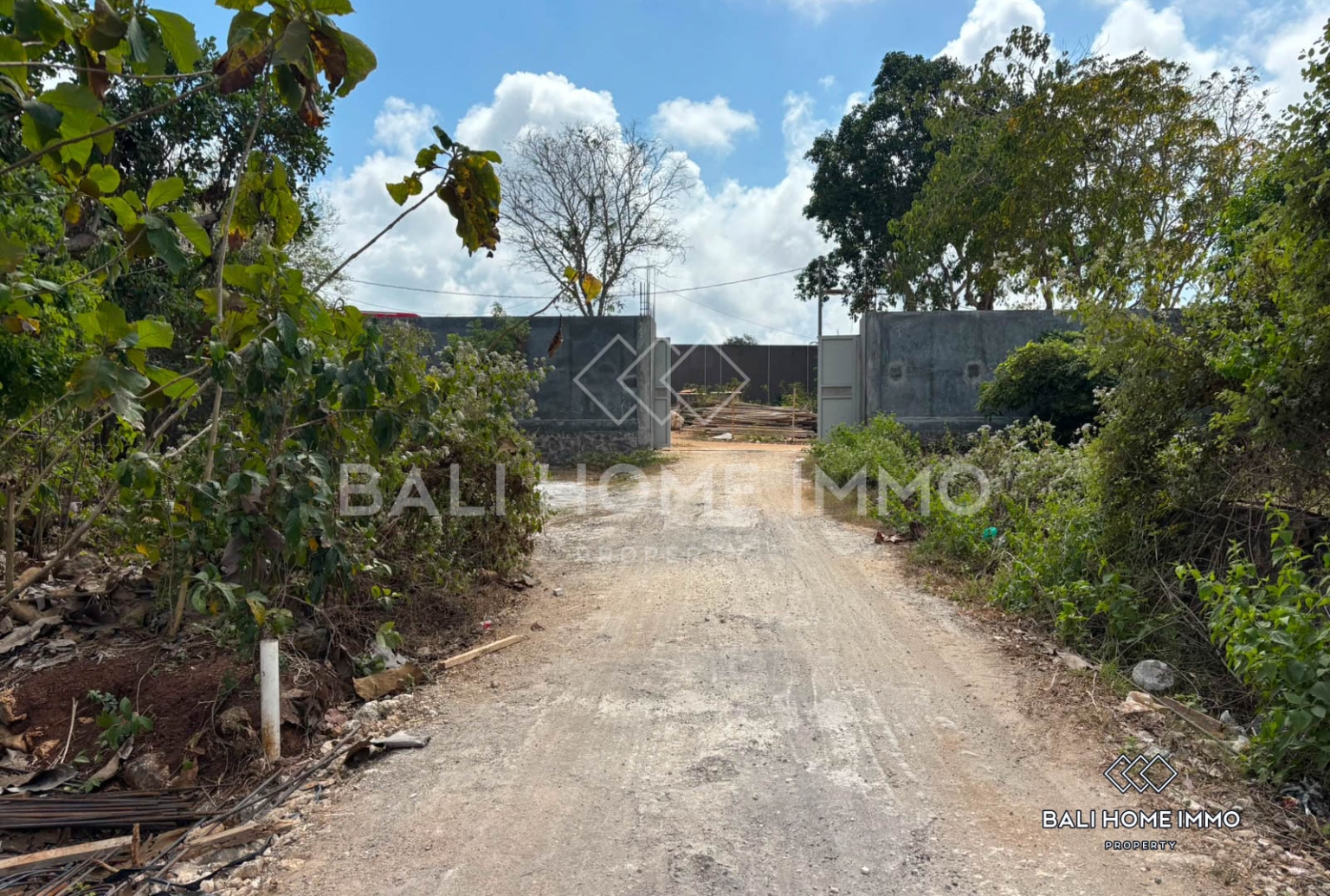 Residential Land for Sale Freehold and Leasehold in Pandawa Kutuh view 4