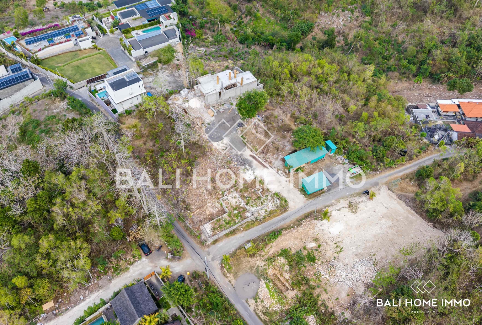 Residential Land for Sale Leasehold with Panoramic Ocean View in Pecatu Uluwatu view 3