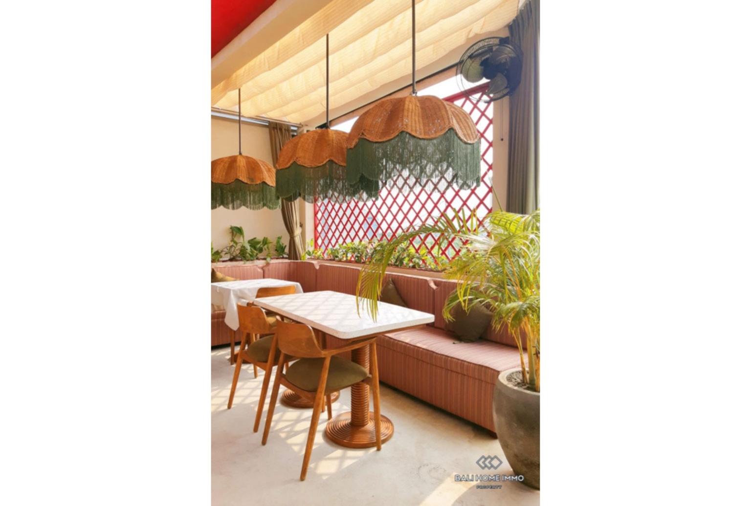Restaurant for Yearly Rental in Bali Canggu Batu Bolong view 3