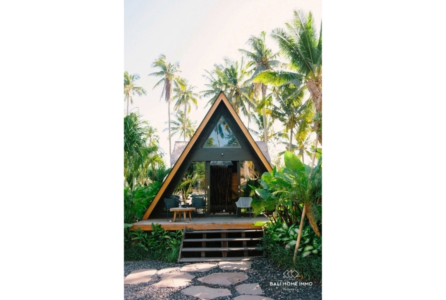 Retreat Resort For Sale in Balian Beach view 10