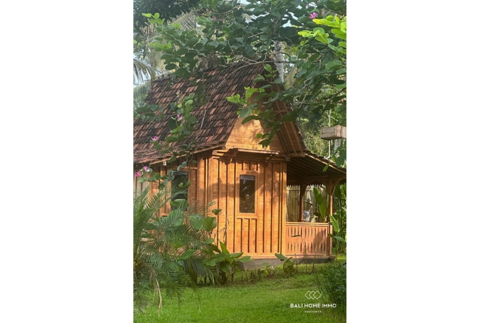 Retreat Resort For Sale in Balian Beach view 14