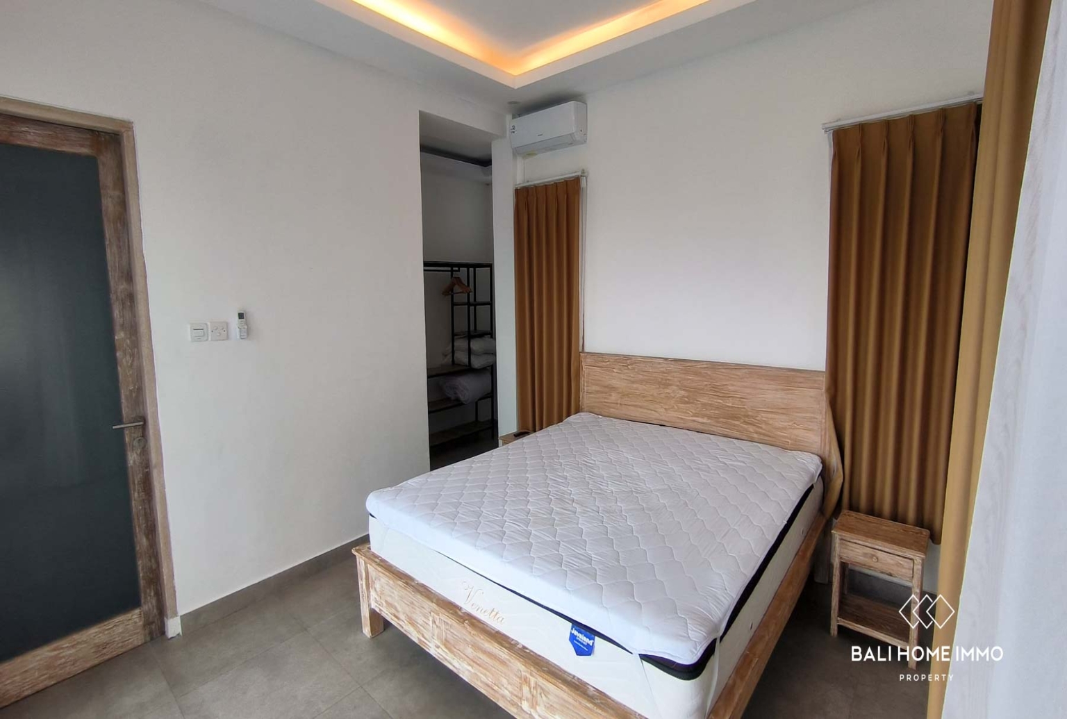 Ricefield view 2 Bedroom Villa for Rent in Canggu Bali view 5