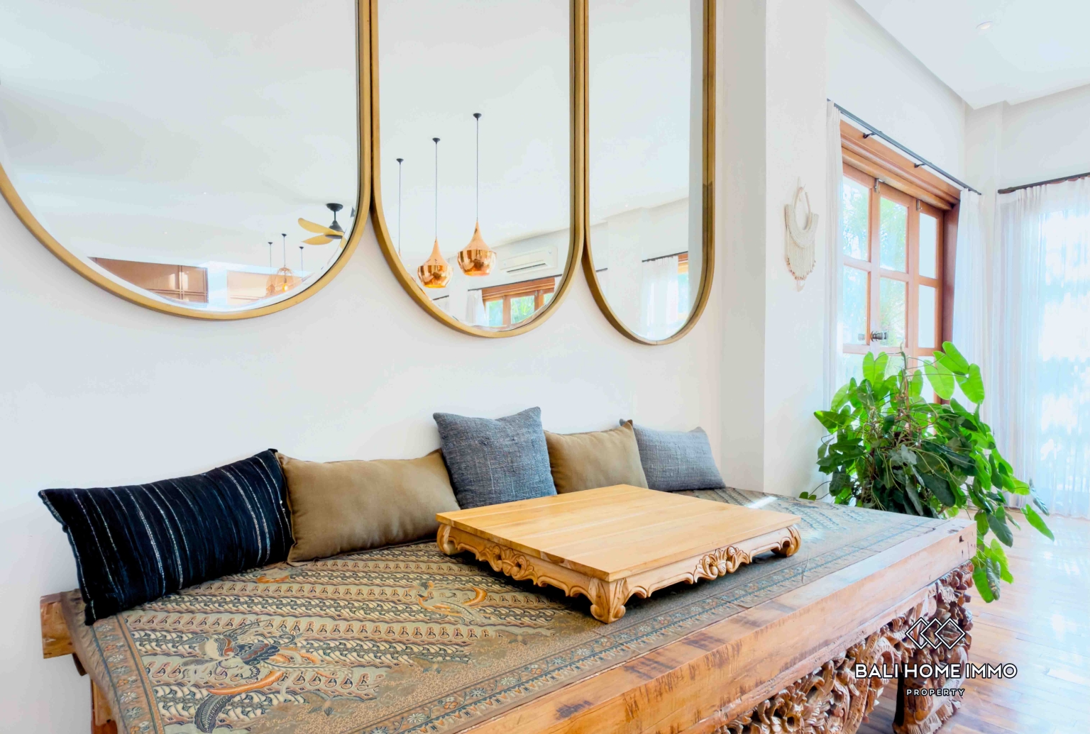 Villa de 3 chambres avec vue sur les rizières à louer à Bali Canggu Batu Bolong view 12