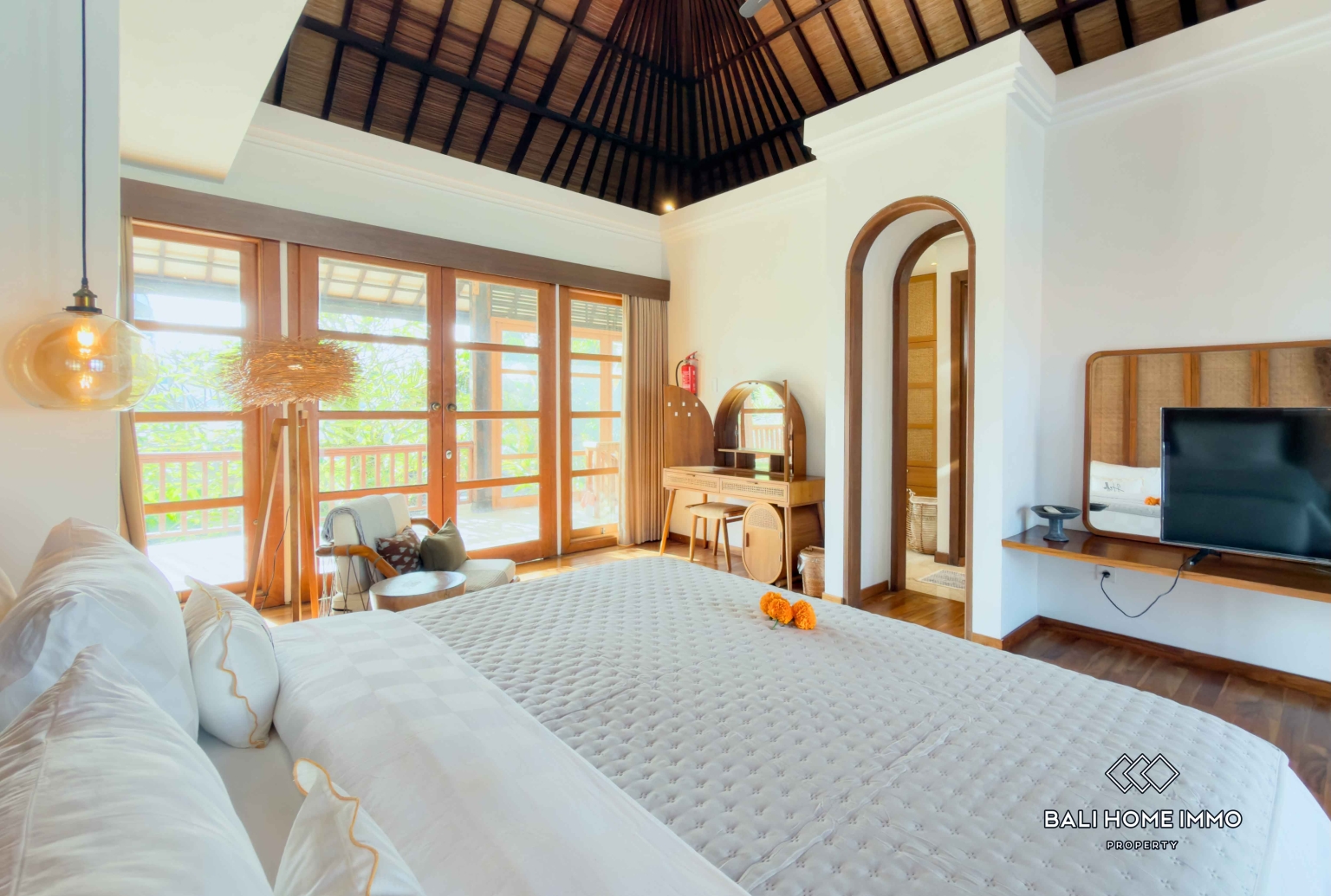 Villa de 3 chambres avec vue sur les rizières à louer à Bali Canggu Batu Bolong view 15