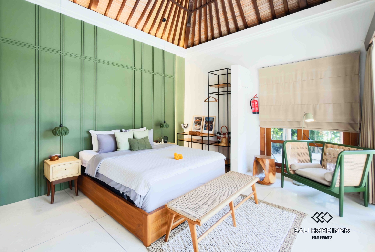 Villa de 3 chambres avec vue sur les rizières à louer à Bali Canggu Batu Bolong view 17