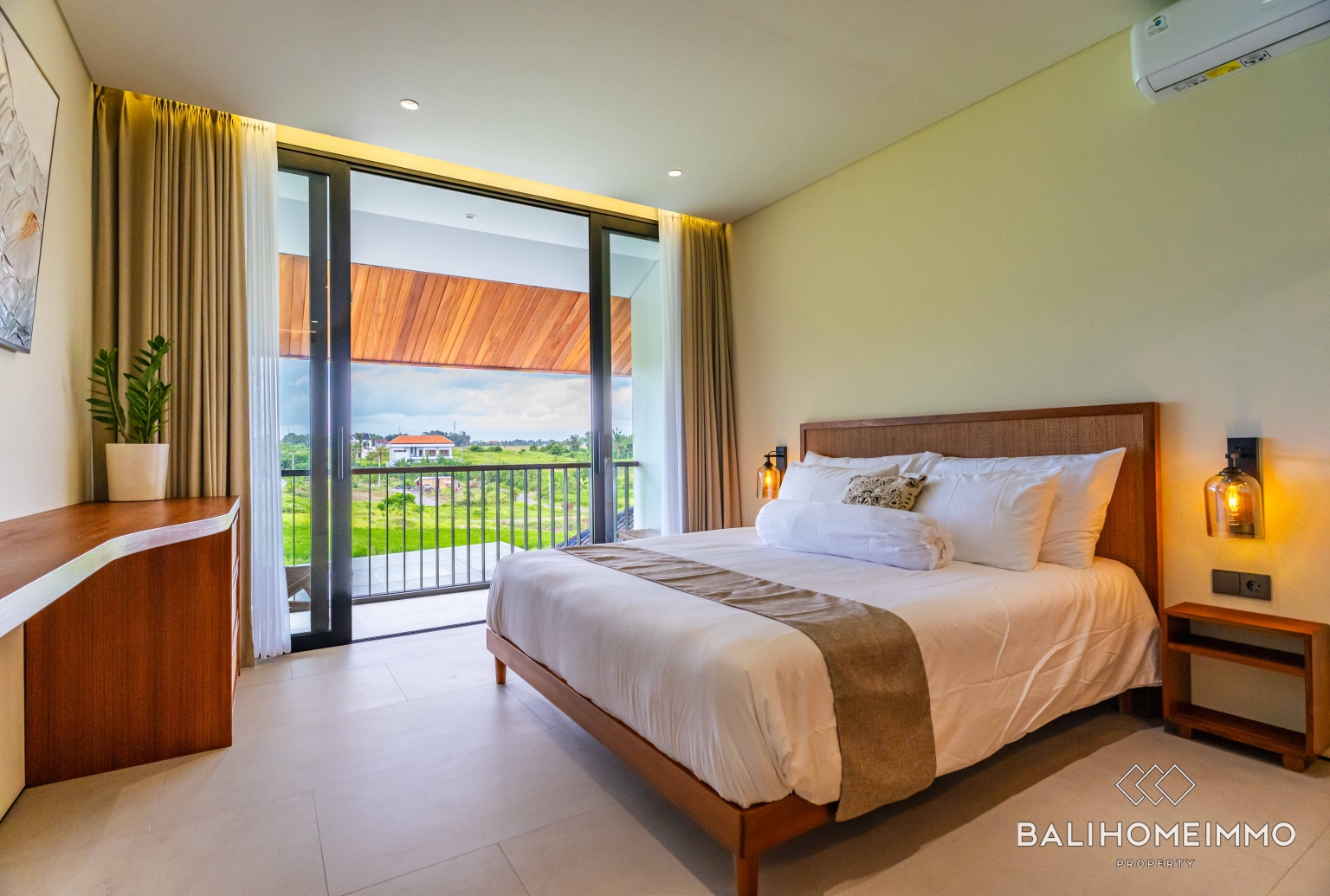 Villa moderne de 2 chambres avec vue sur Ricefield à vendre à Bali Kedungu view 14