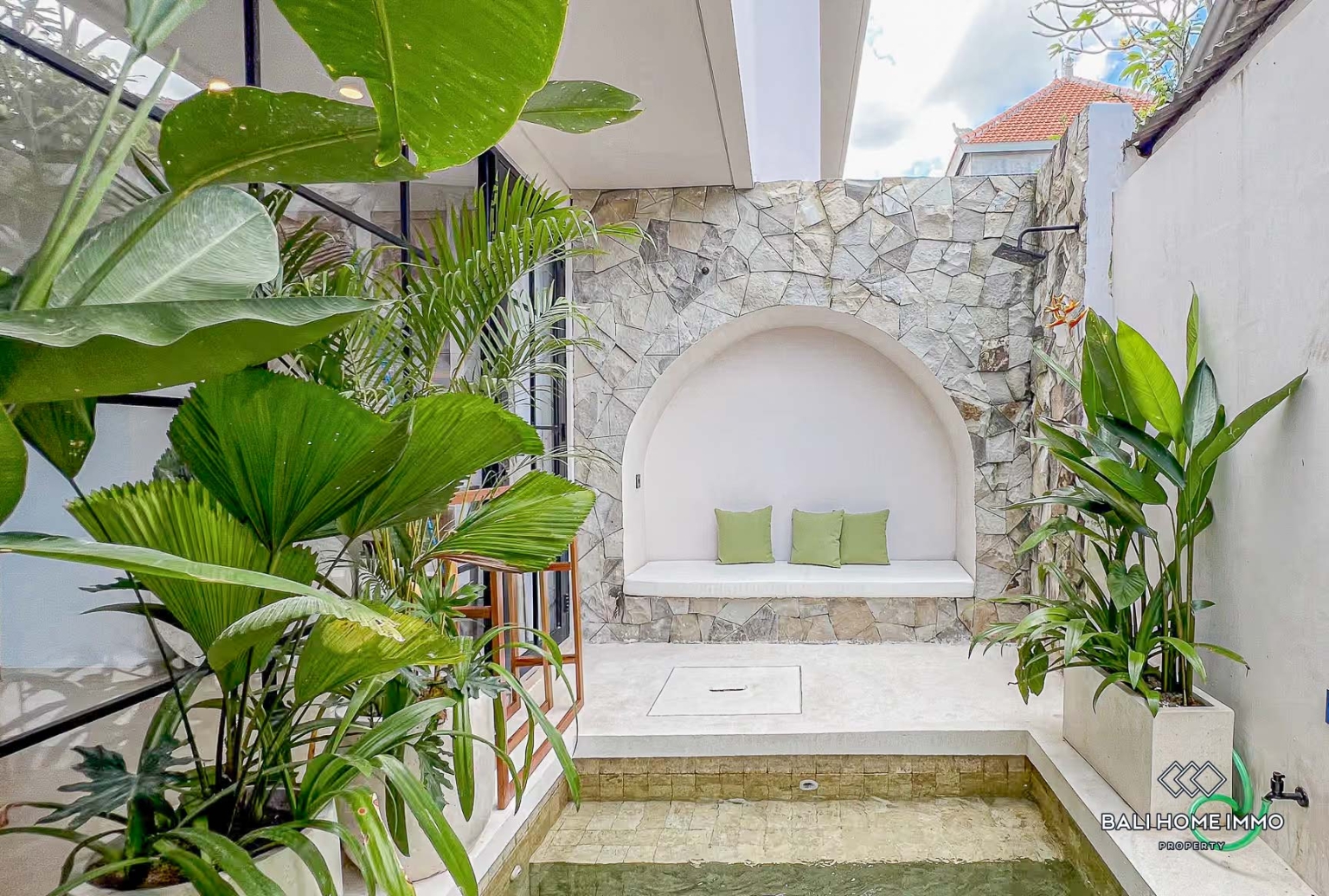 Ricefields view 2 Bedrooms villa for sale and rent in Bali, Near Cemagi & Seseh Beach view 20