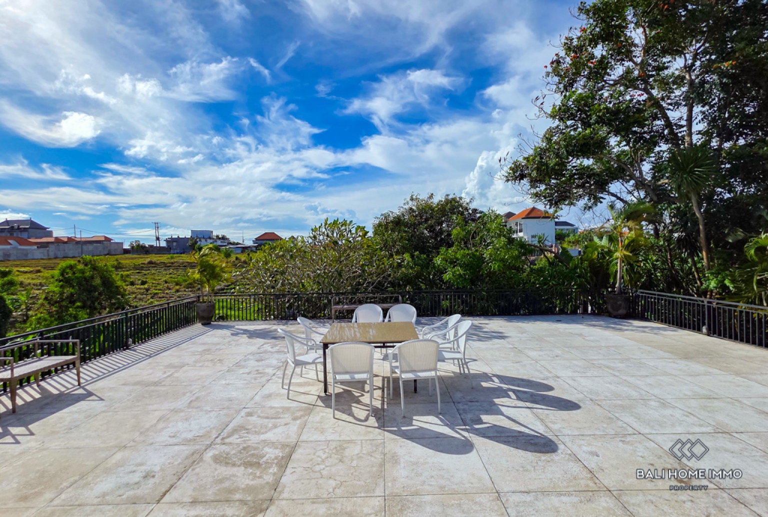 Villa 7 Kamar berpemandangan Sungai dan Sawah untuk Dijual dan Disewa di Bali Berawa view 18