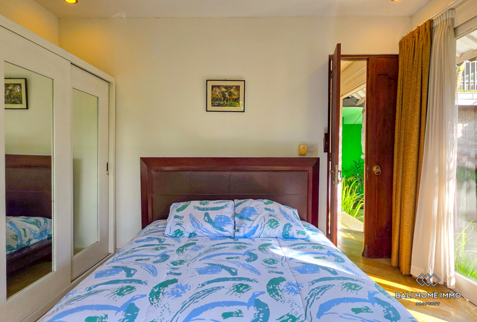 Villa 7 Kamar berpemandangan Sungai dan Sawah untuk Dijual dan Disewa di Bali Berawa view 11