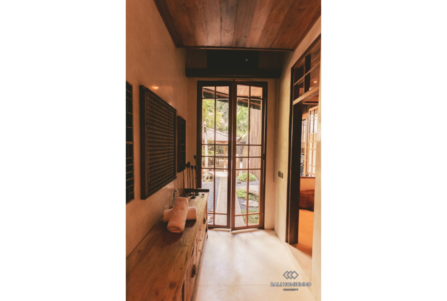 Riverview 3 Bedroom Villa for Rental in Bali Tumbak Bayuh view 10