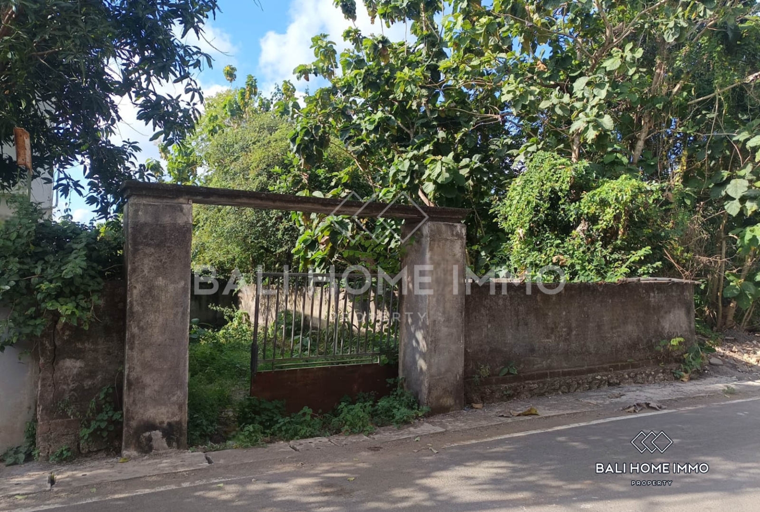 Small Plot Residential Land for Sale Freehold in Jimbaran view 2