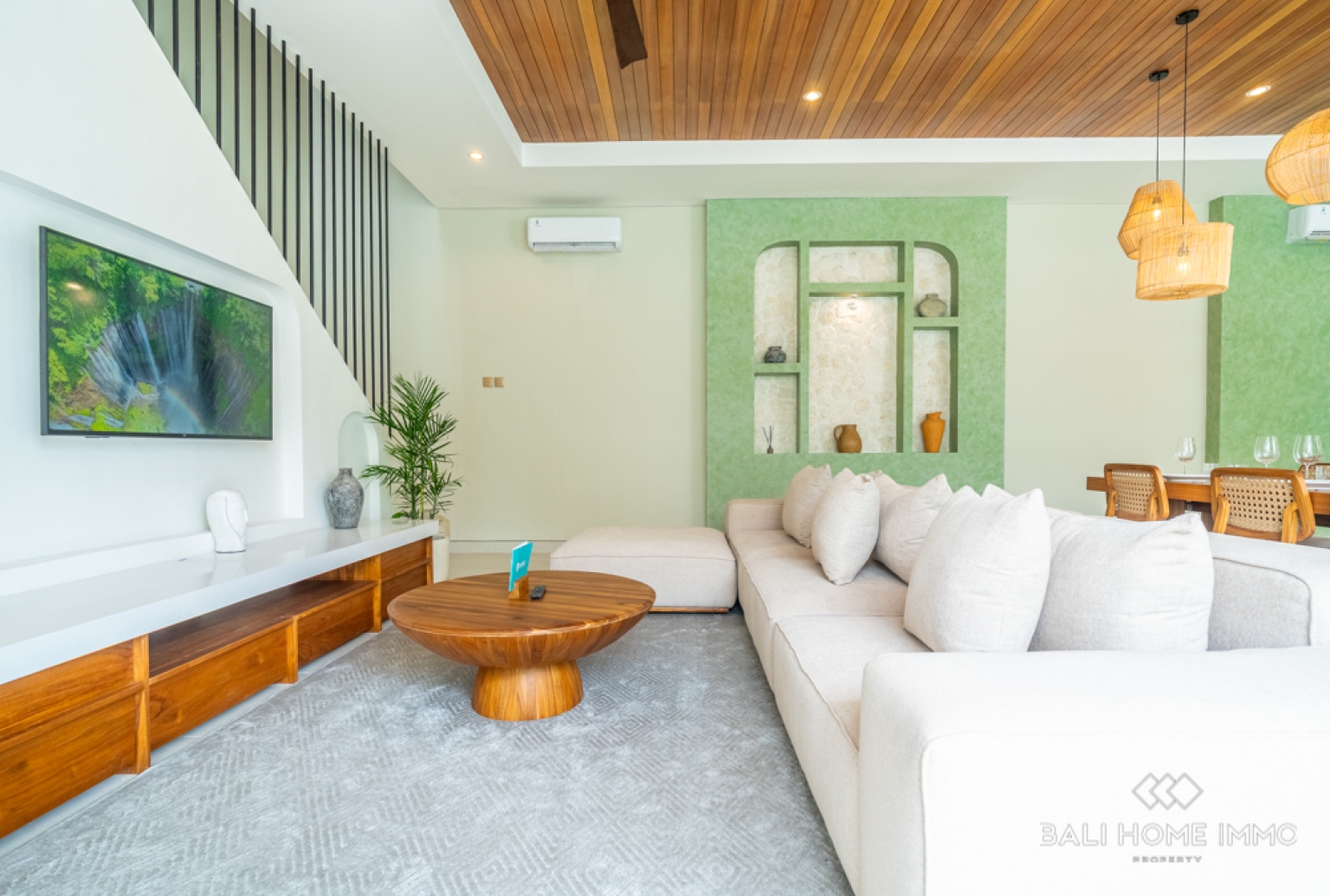SOPHISTICATED 2 BEDROOM VILLA FOR SALE LEASEHOLD IN BINGIN view 5