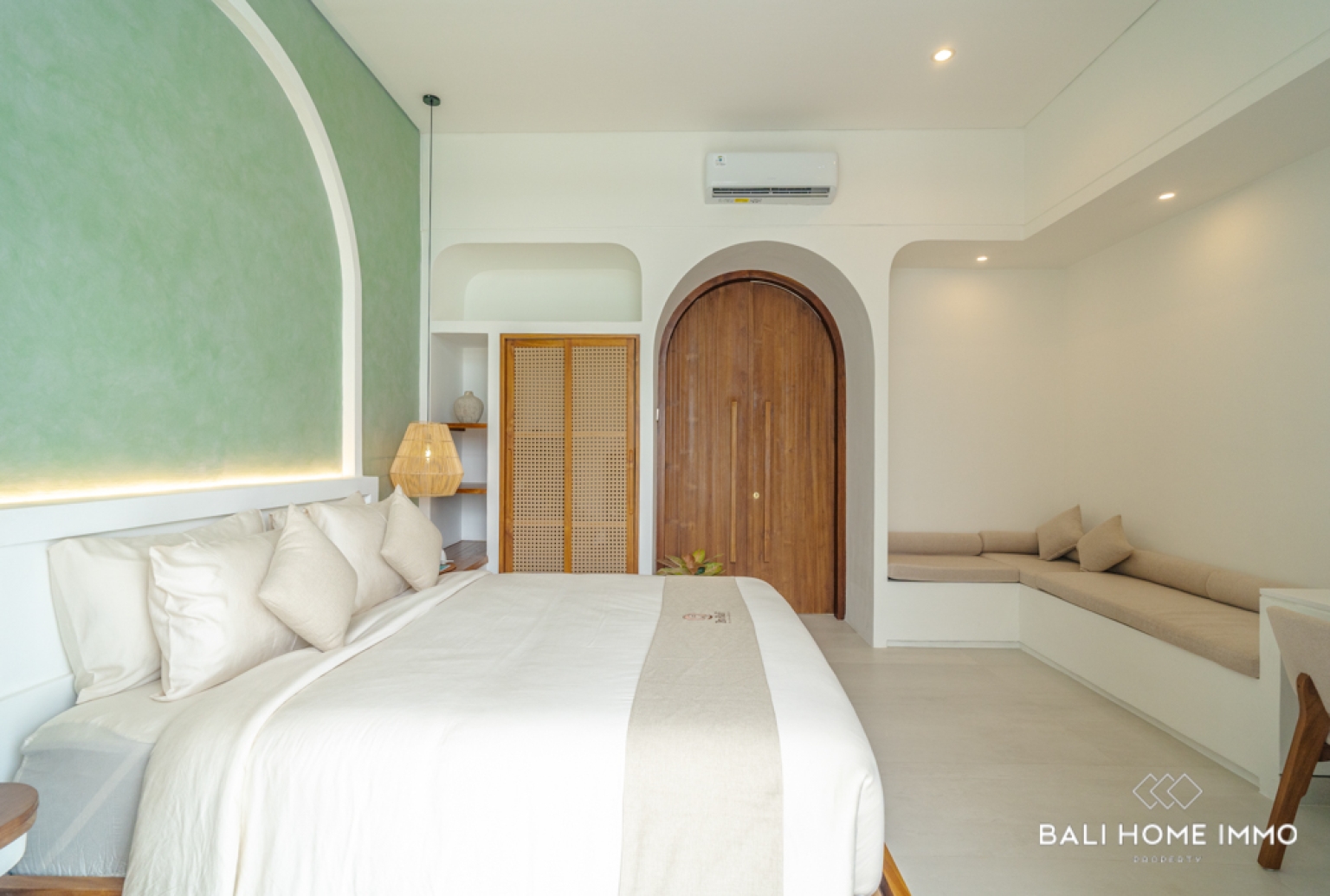 SOPHISTICATED 2 BEDROOM VILLA FOR SALE LEASEHOLD IN BINGIN view 13