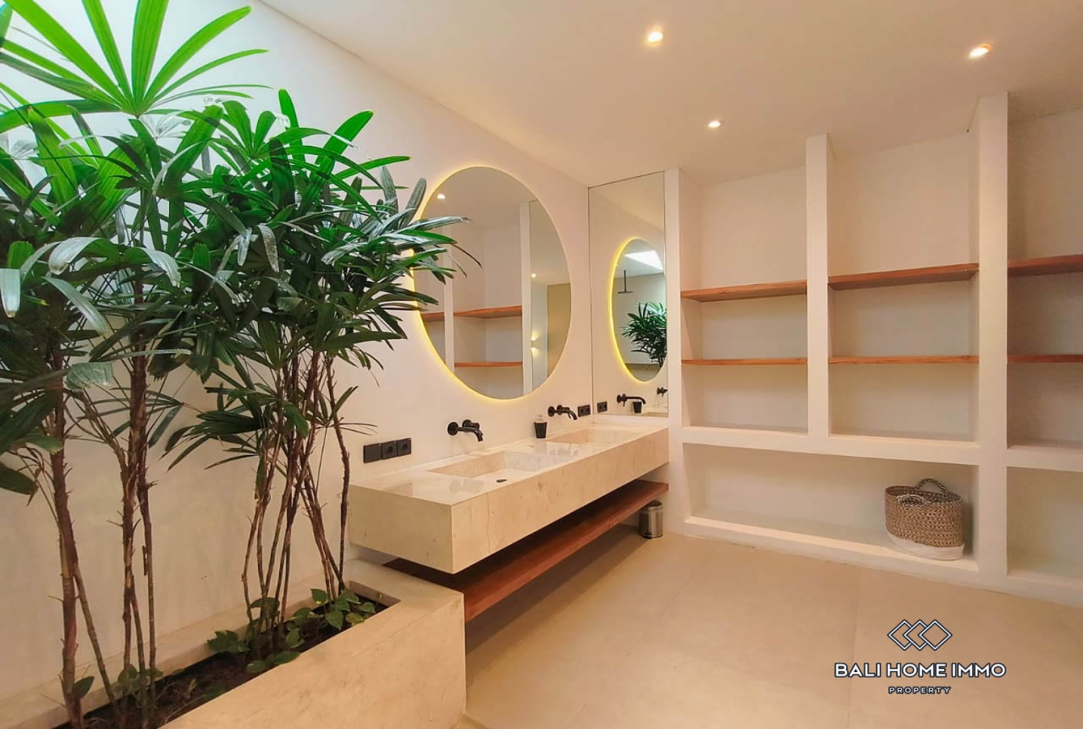 Luxe 3 bedroom Villa with Rice Field View for sale in Ubud view 14