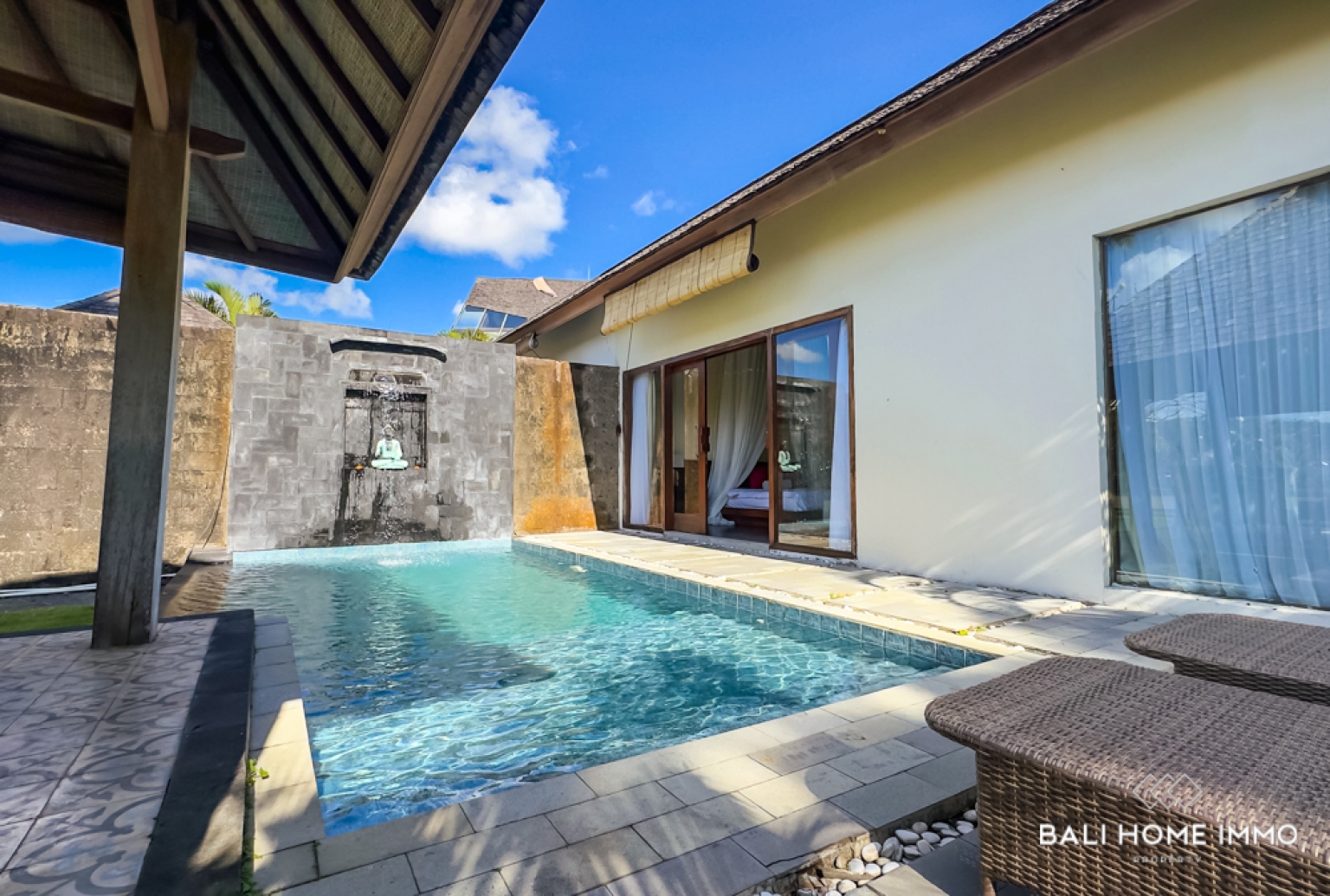 SPACIOUS 1 BEDROOM VILLA WITH GOLF COURSE VIEW FOR RENT IN BINGIN view 3