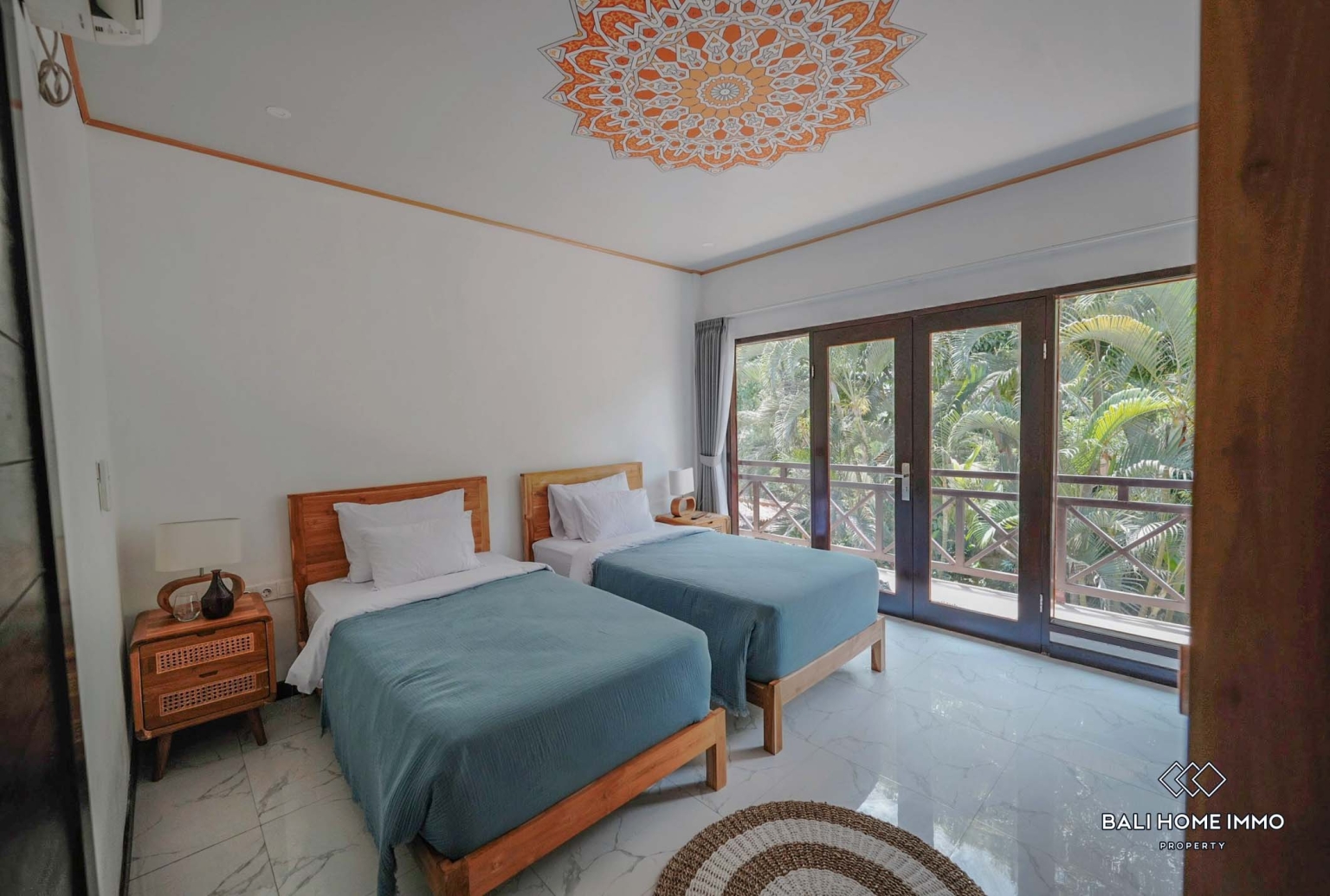 Spacious 10 bedrooms retreat villa concept for sale leasehold in Bali Cepaka view 5