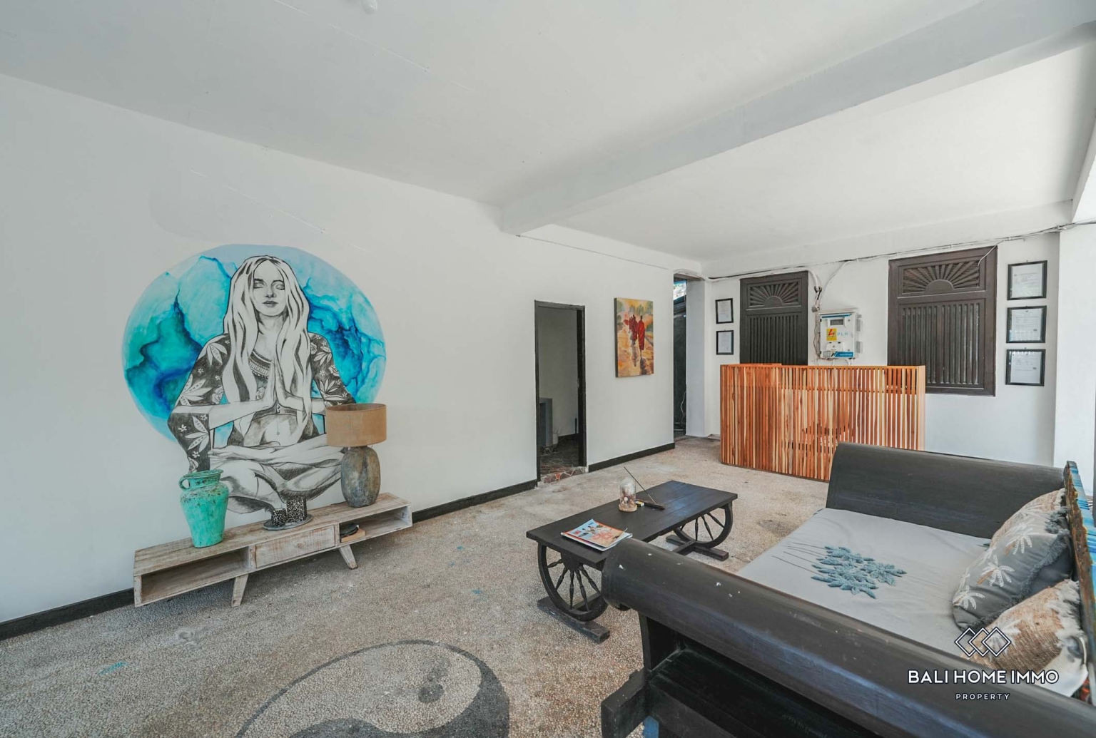 Spacious 10 bedrooms retreat villa concept for sale leasehold in Bali Cepaka view 2