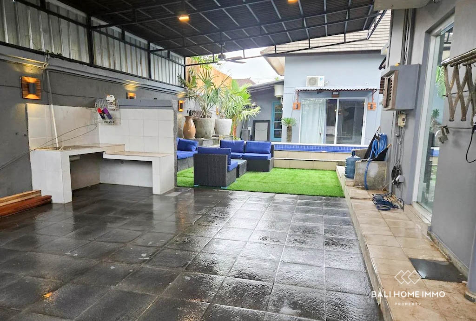Spacious 3 Bedroom Family Villa for Sale in Sanur view 2