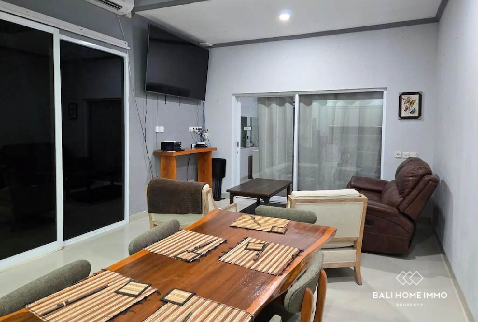 Spacious 3 Bedroom Family Villa for Sale in Sanur view 3