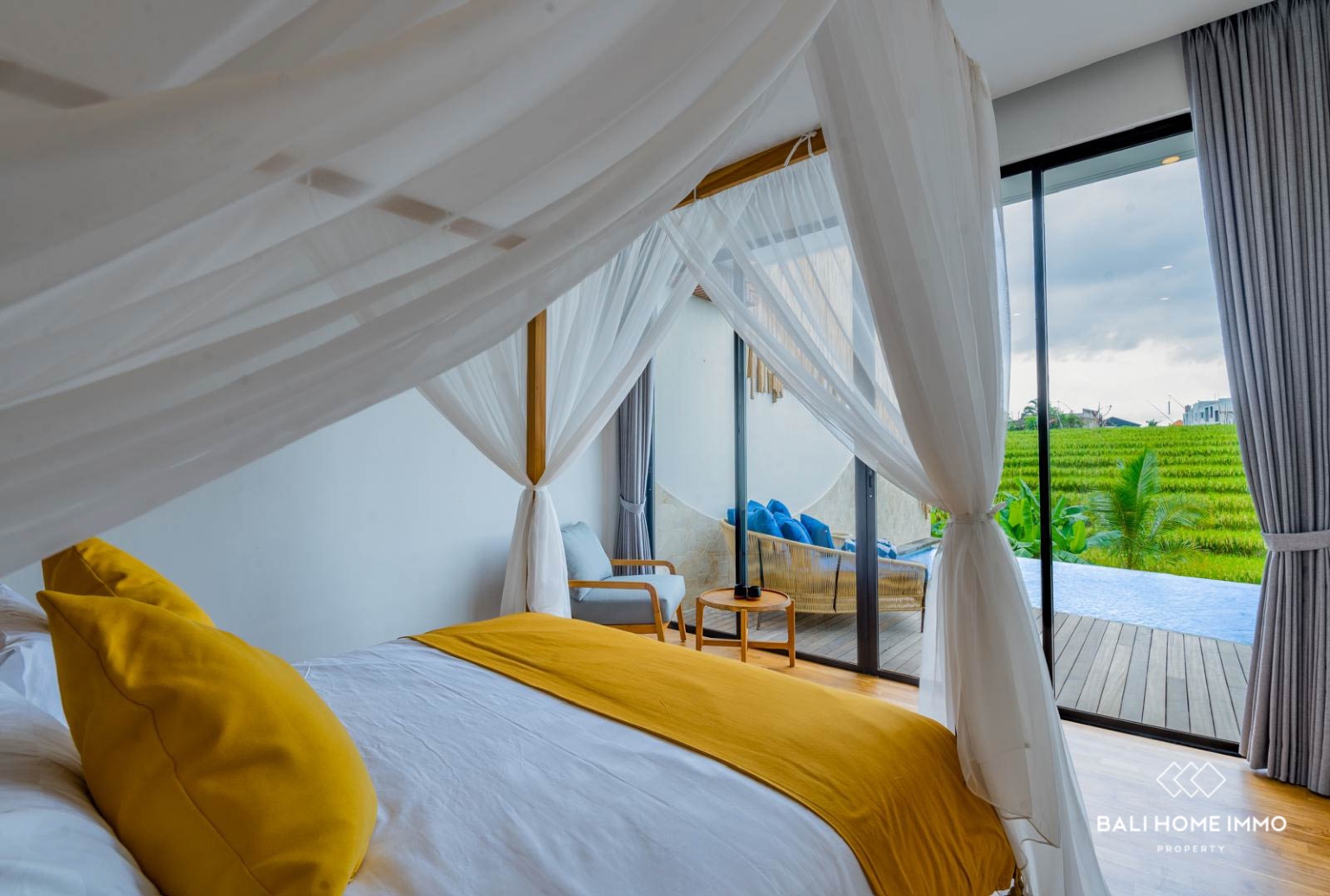 Spacious 3-Bedroom Rice Field View Villa for Rent and Sale in Pererenan view 8