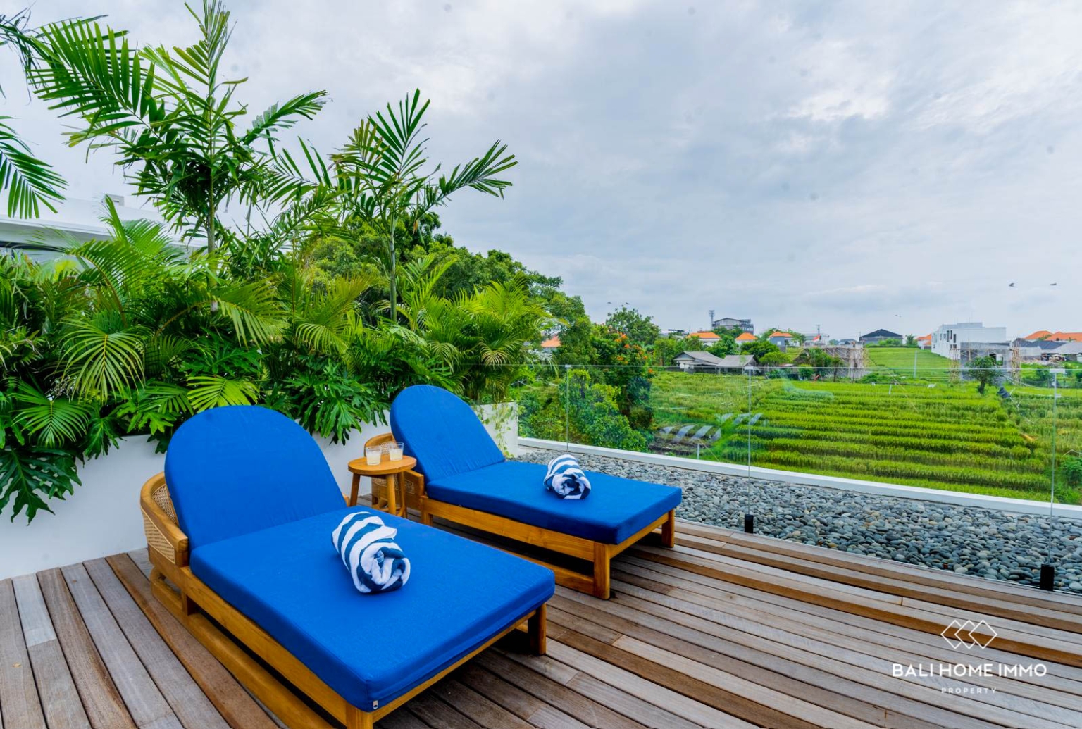 Spacious 3-Bedroom Rice Field View Villa for Rent and Sale in Pererenan view 12
