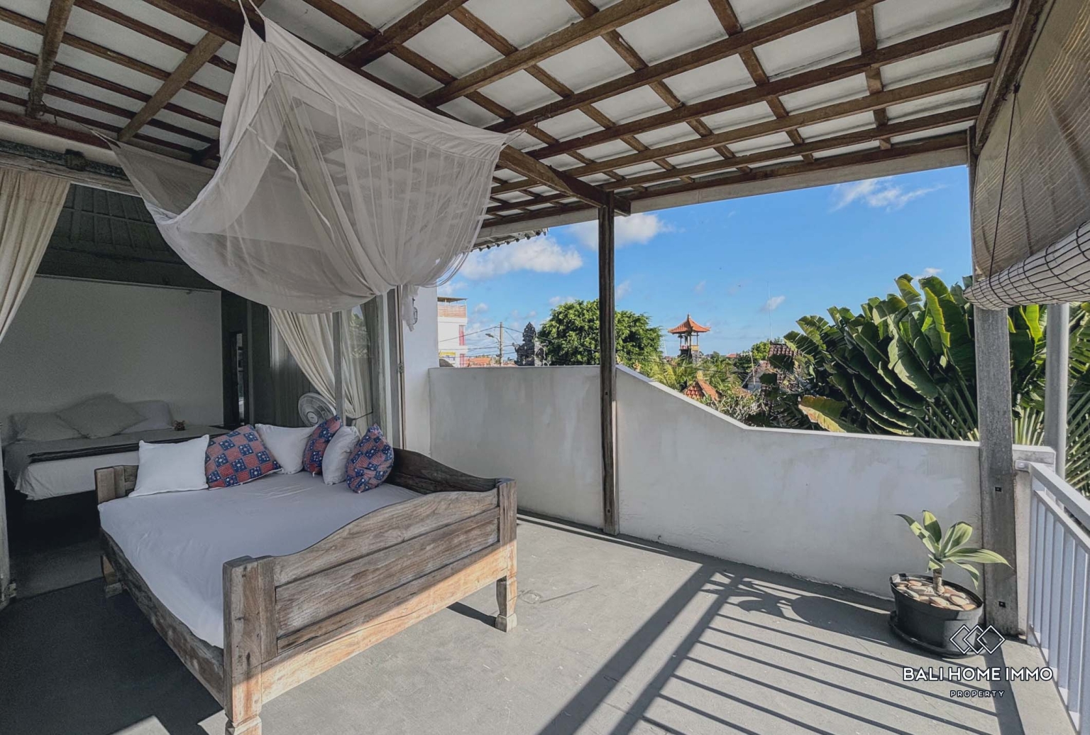 Spacious 3 Bedrooms villa for yearly rental in Bali Canggu Echo beach view 9