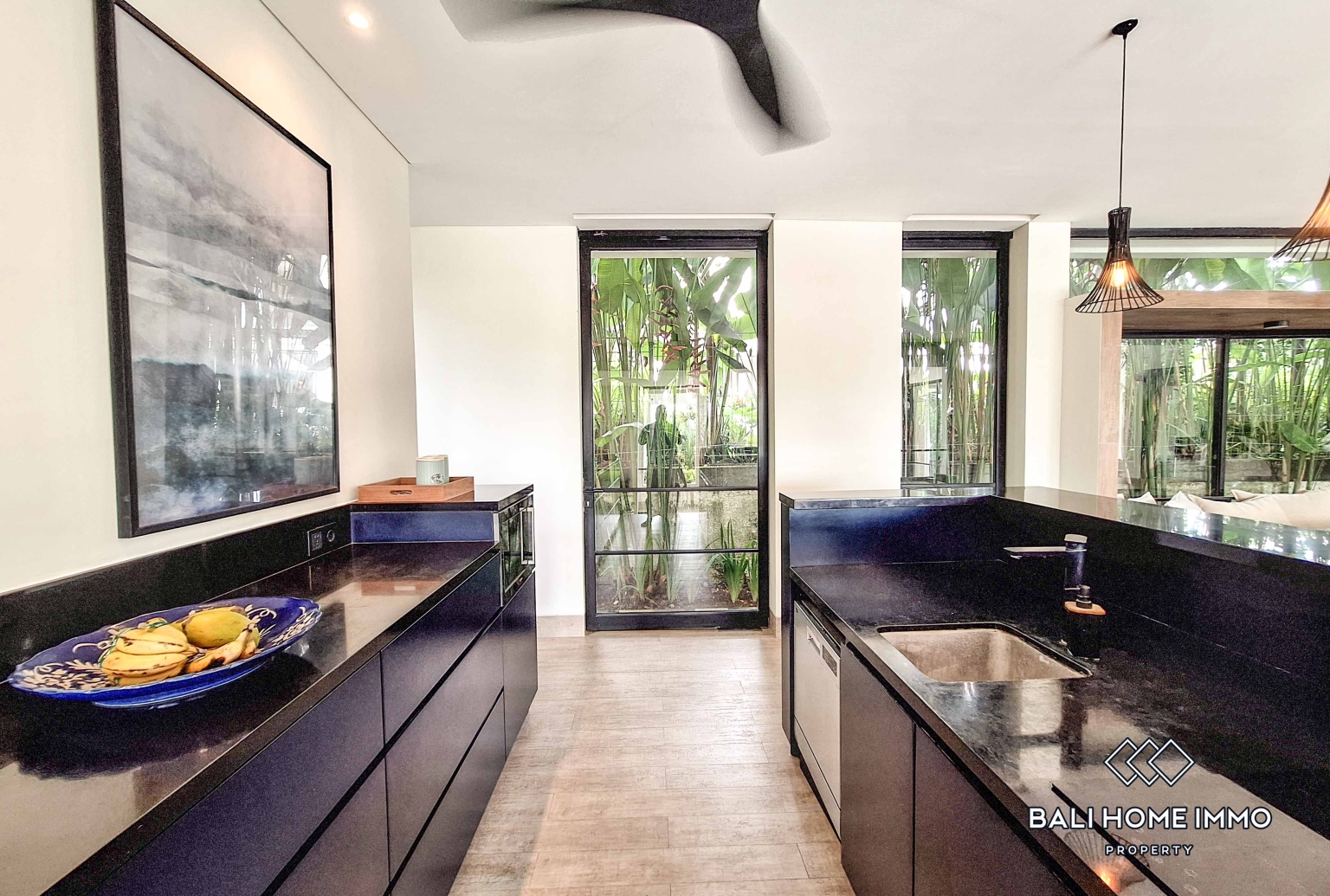 Spacious 4 Bedroom Family Villa for Sale and Rent in Canggu Residential Side view 8