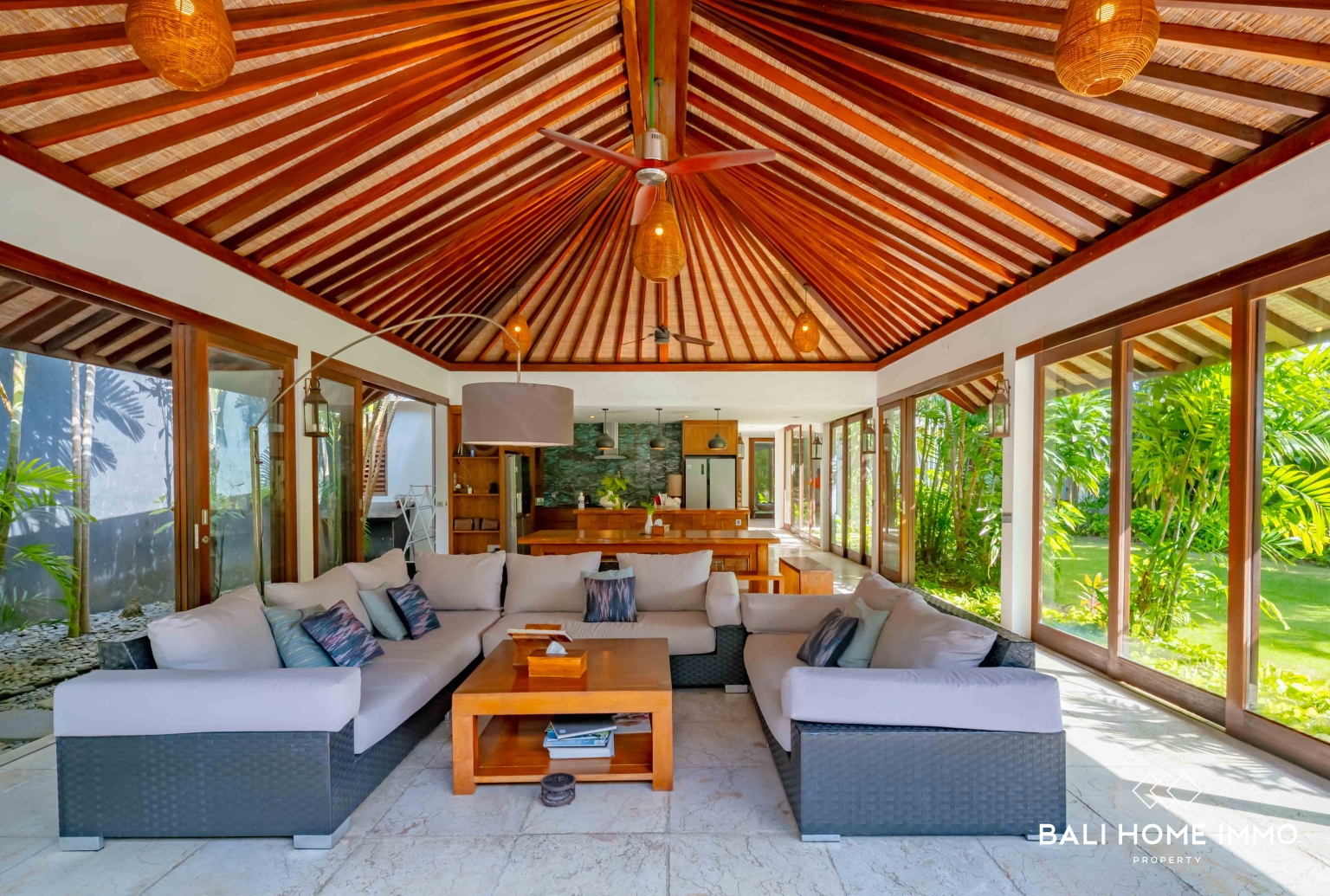 Spacious 4 Bedroom Tropical Estate For sale and rent Within Walking Distance to Jimbaran Beach view 5