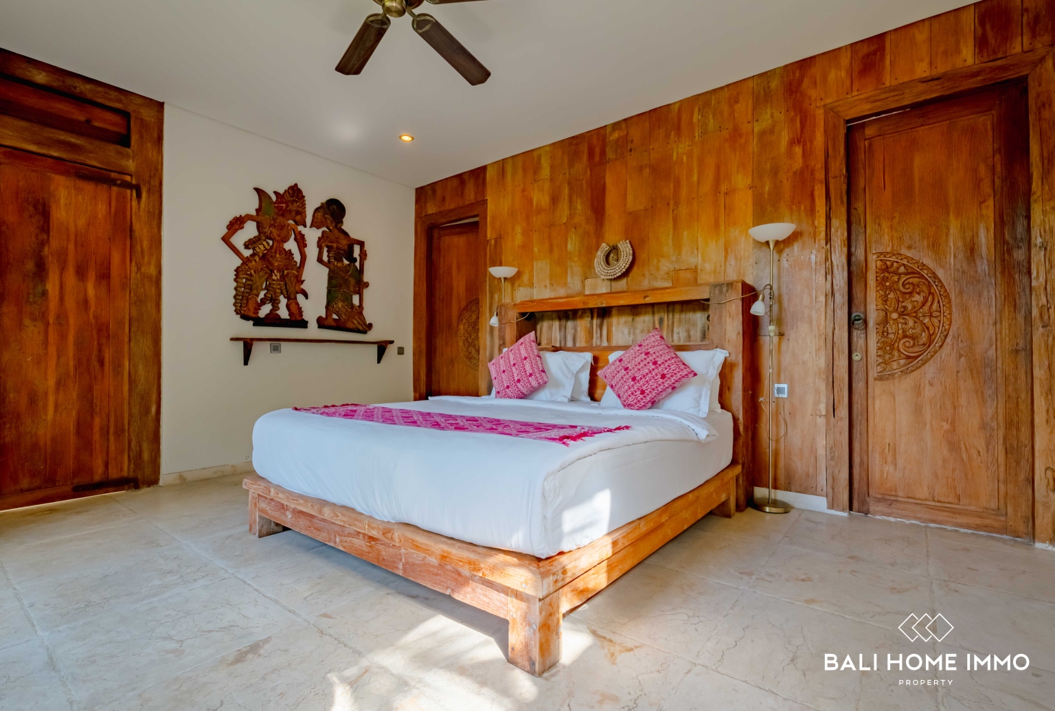 Spacious 4 Bedroom Tropical Estate For sale and rent Within Walking Distance to Jimbaran Beach view 15