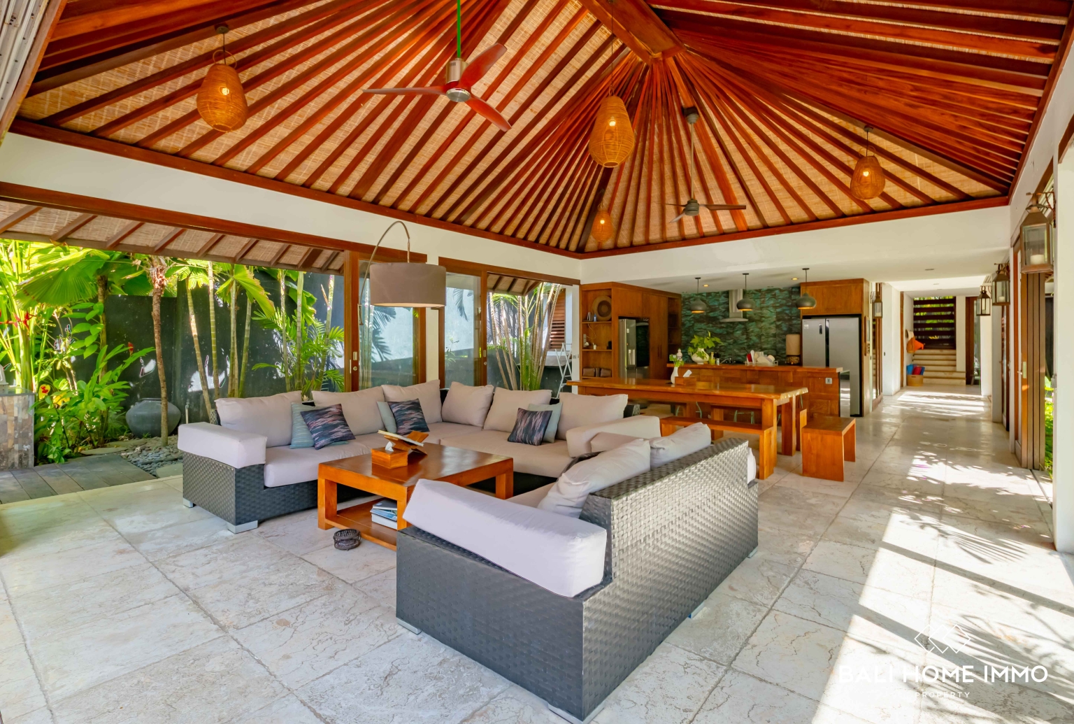 Spacious 4 Bedroom Tropical Estate For sale and rent Within Walking Distance to Jimbaran Beach view 6