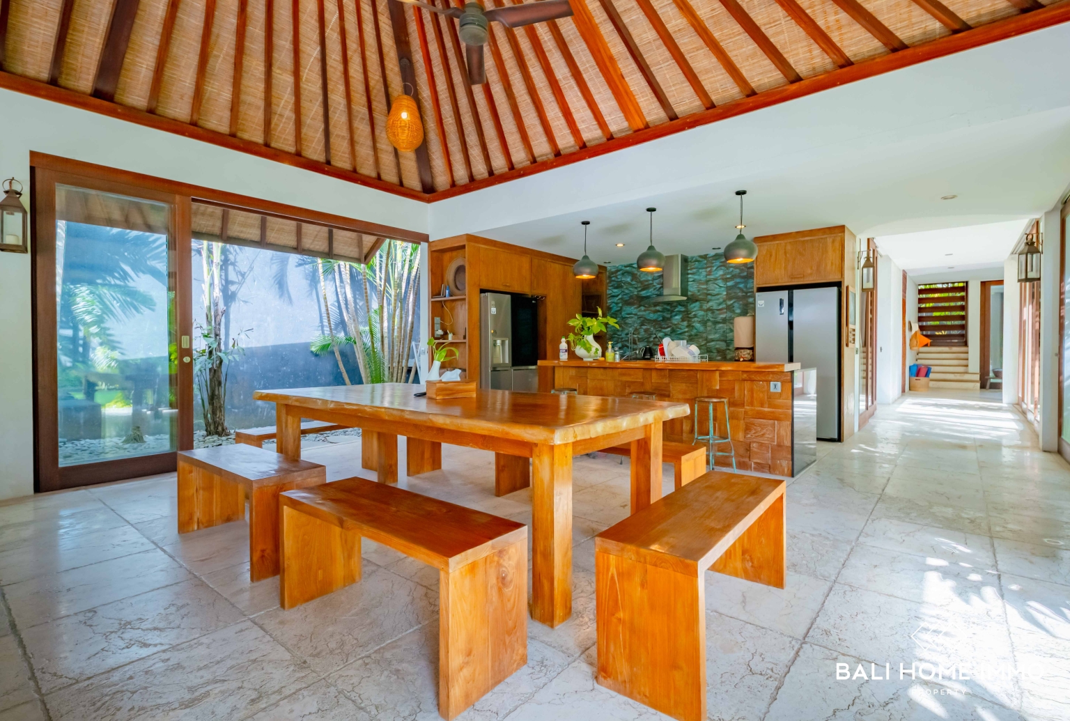 Spacious 4 Bedroom Tropical Estate For sale and rent Within Walking Distance to Jimbaran Beach view 10