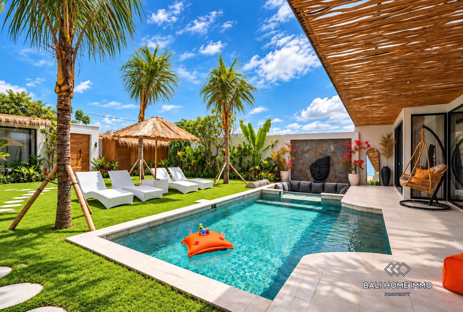 Spacious 4 Bedroom Villa for Leasehold Sale in Canggu Bali view 3