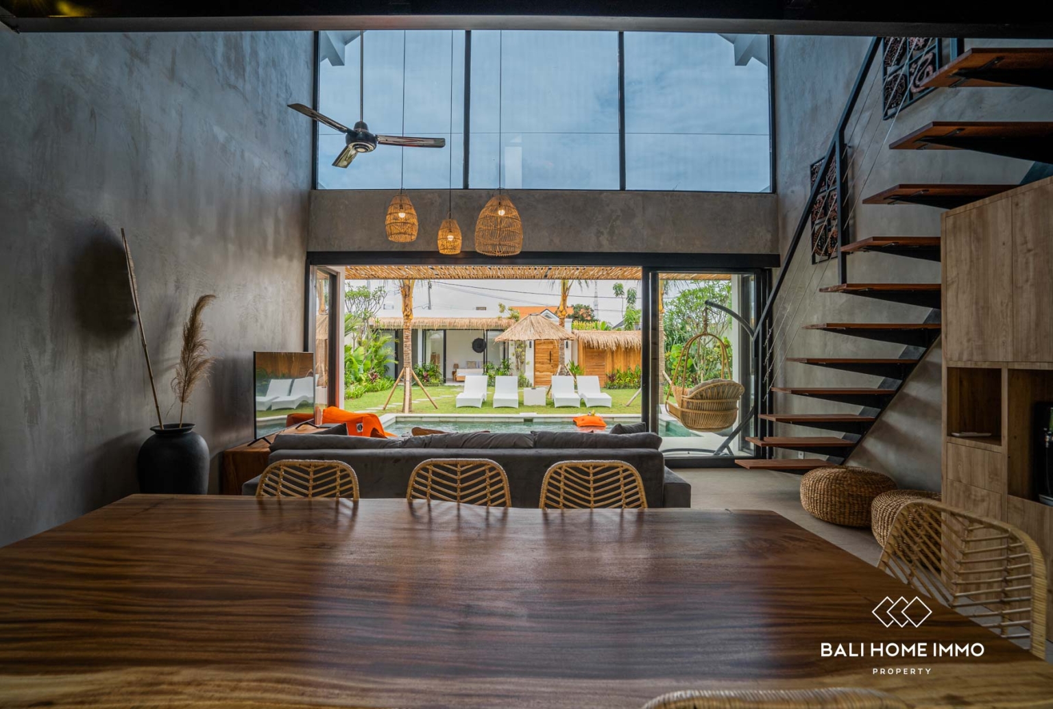 Spacious 4 Bedroom Villa for Leasehold Sale in Canggu Bali view 10