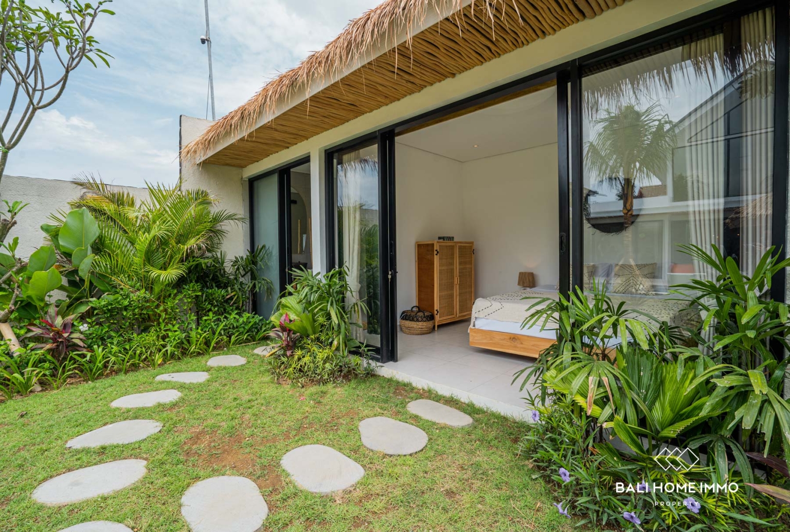 Spacious 4 Bedroom Villa for Leasehold Sale in Canggu Bali view 23