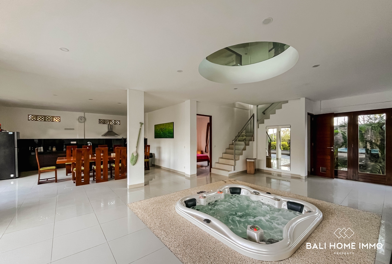 SPACIOUS 4 BEDROOMS VILLA FOR MONTHLY RENTAL IN UNGASAN view 5