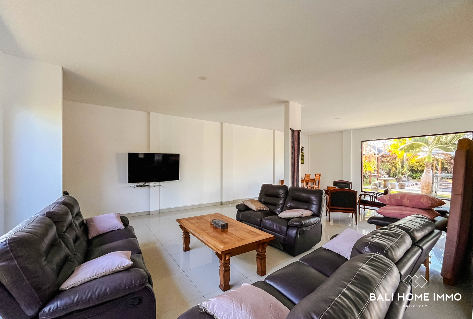 SPACIOUS 4 BEDROOMS VILLA FOR MONTHLY RENTAL IN UNGASAN view 8