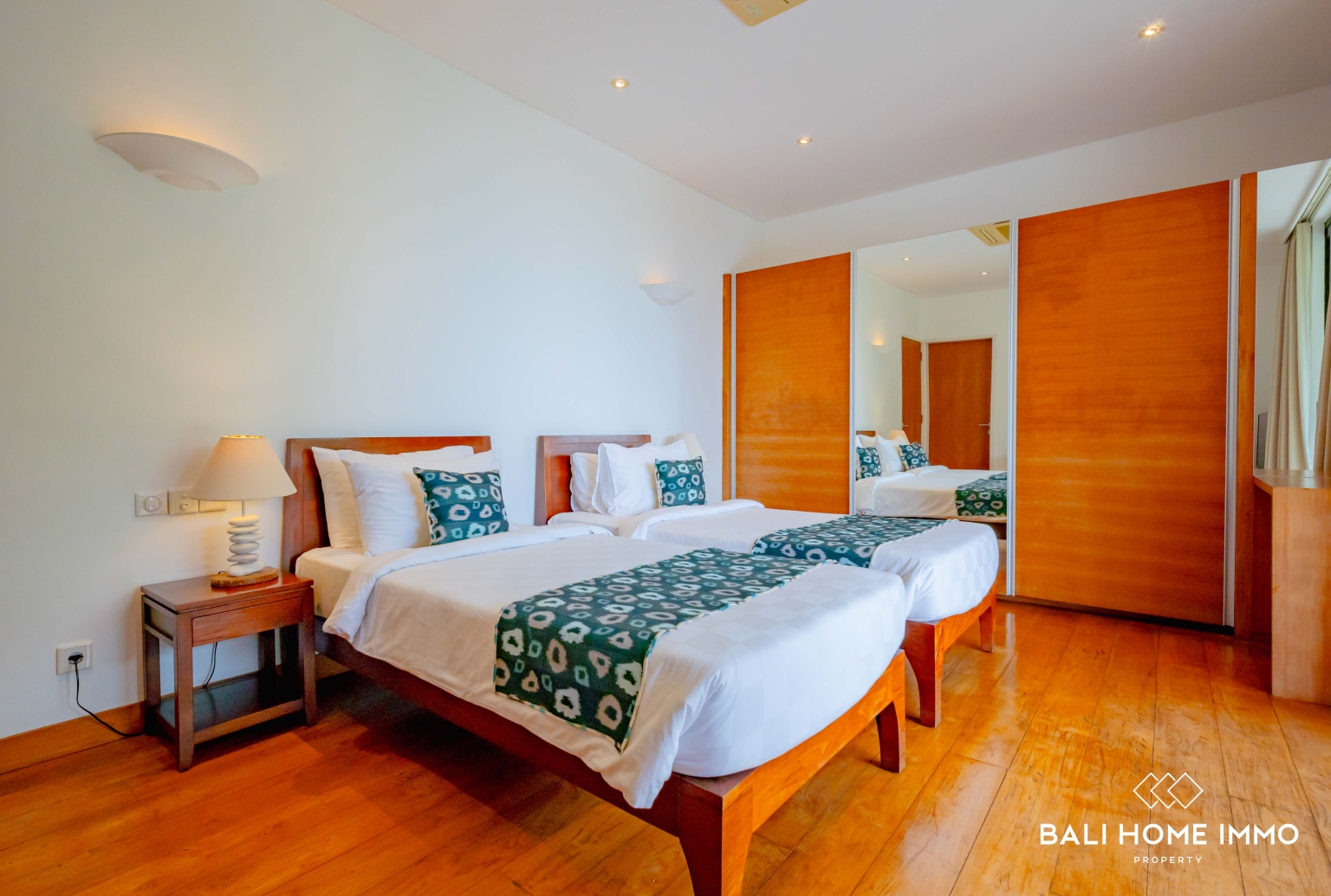 SPACIOUS 4 BEDROOMS VILLA FOR YEARLY & MONTHLY RENTAL IN UNGASAN view 22