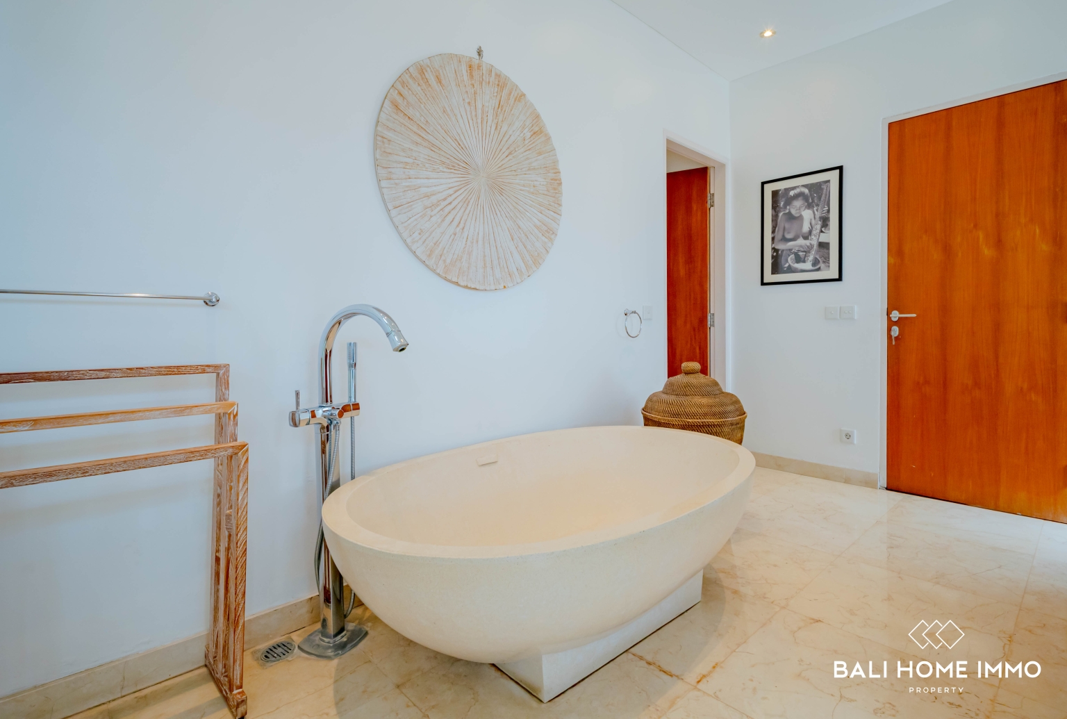 SPACIOUS 4 BEDROOMS VILLA FOR YEARLY & MONTHLY RENTAL IN UNGASAN view 26